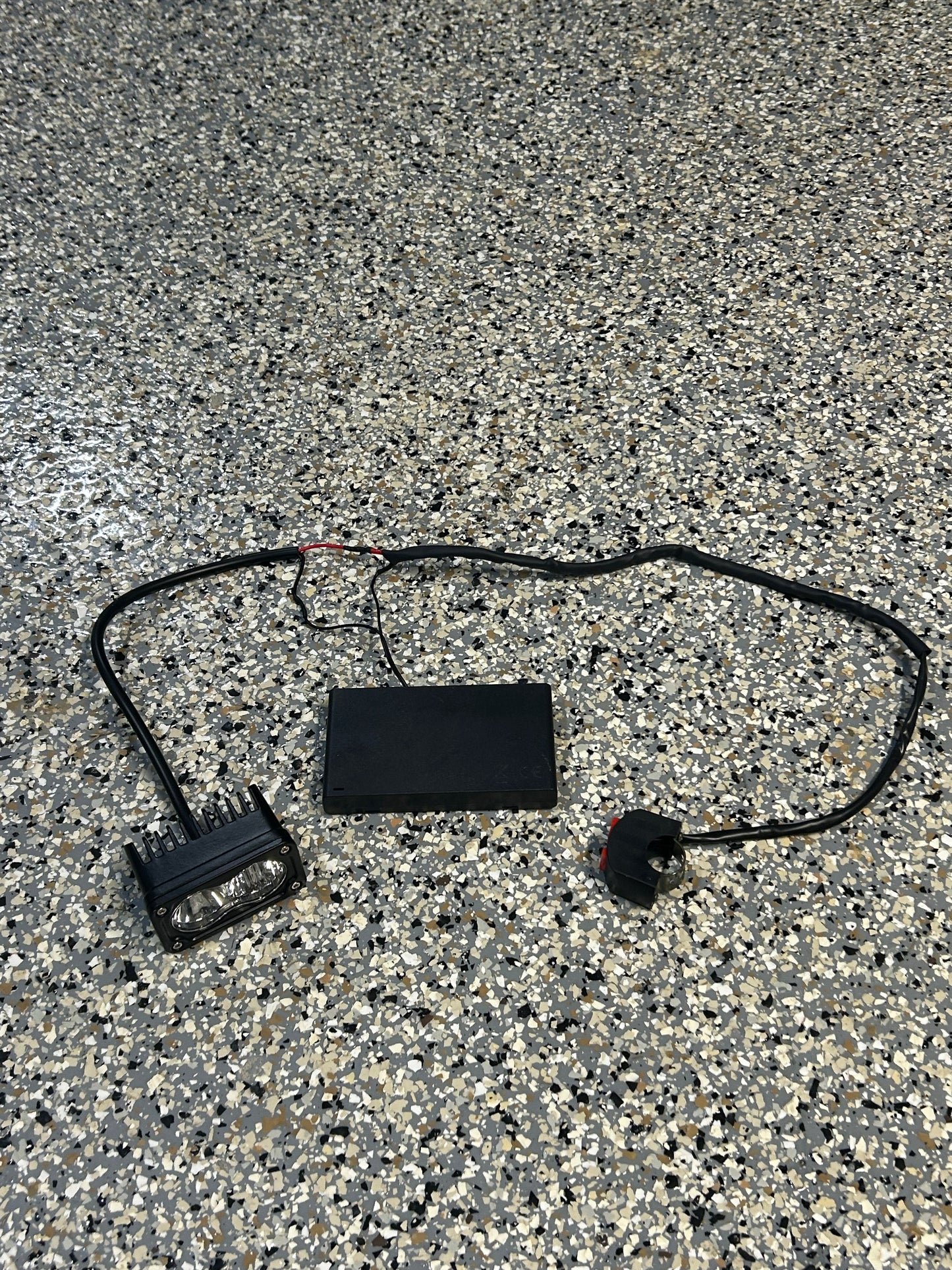 Battery powered baja light(with switch)